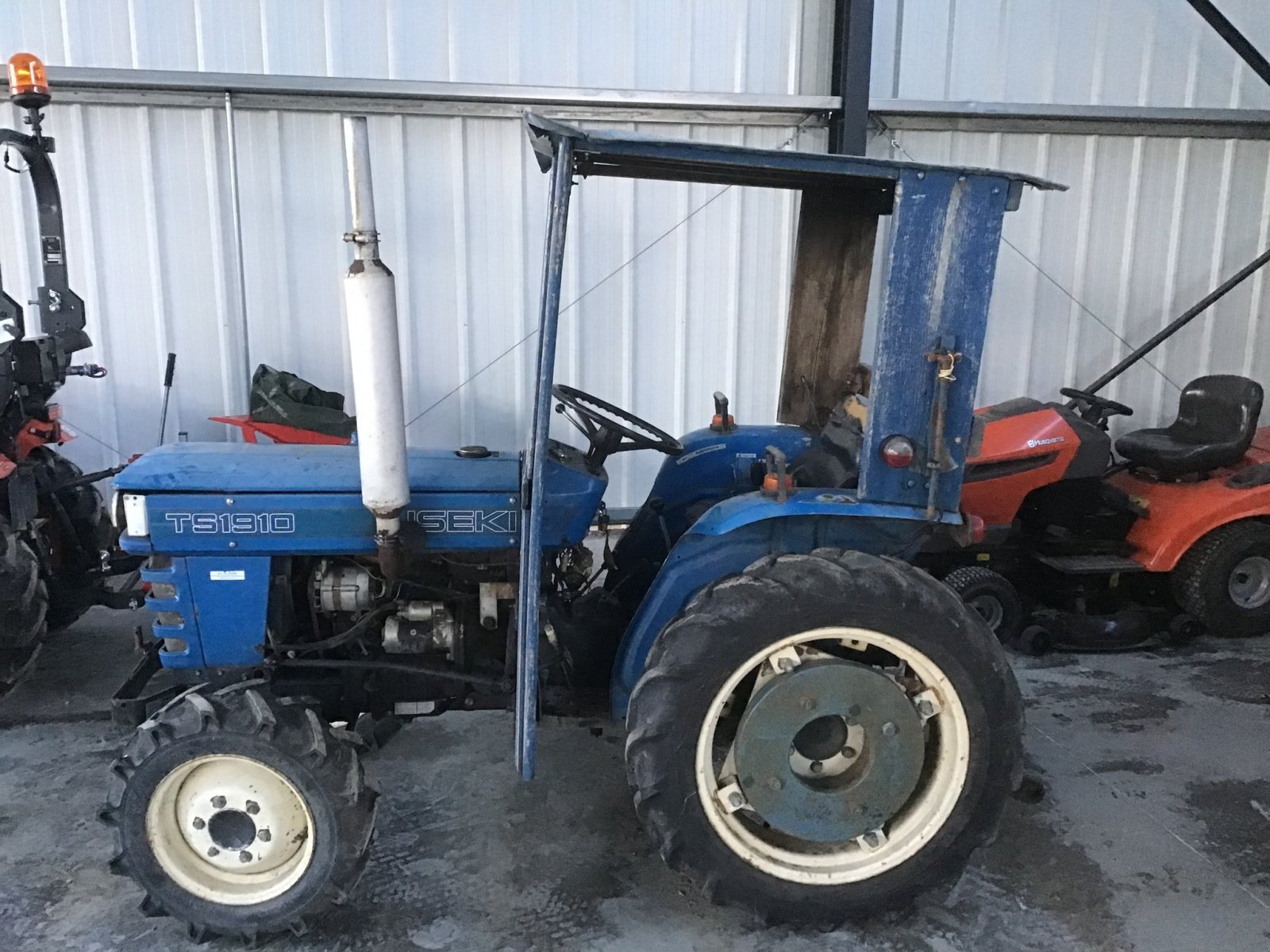 Traktor van het type Iseki Micro tracteur Ts1910 Iseki, Gebrauchtmaschine in LA SOUTERRAINE (Foto 1)