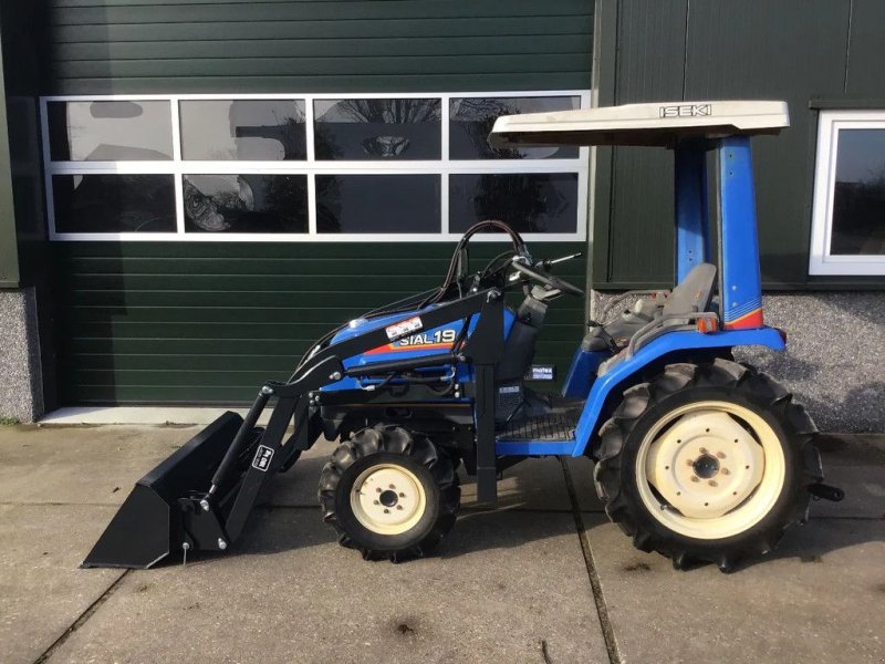 Traktor van het type Iseki Sial 19 met nieuwe voorlader, Gebrauchtmaschine in Beuningen gld (Foto 1)