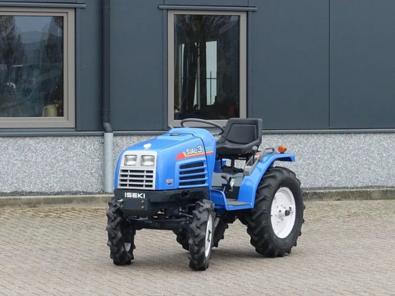 Traktor Türe ait Iseki Sial 3 4wd / 1466 Draaiuren / Zijschakeling, Gebrauchtmaschine içinde Swifterband