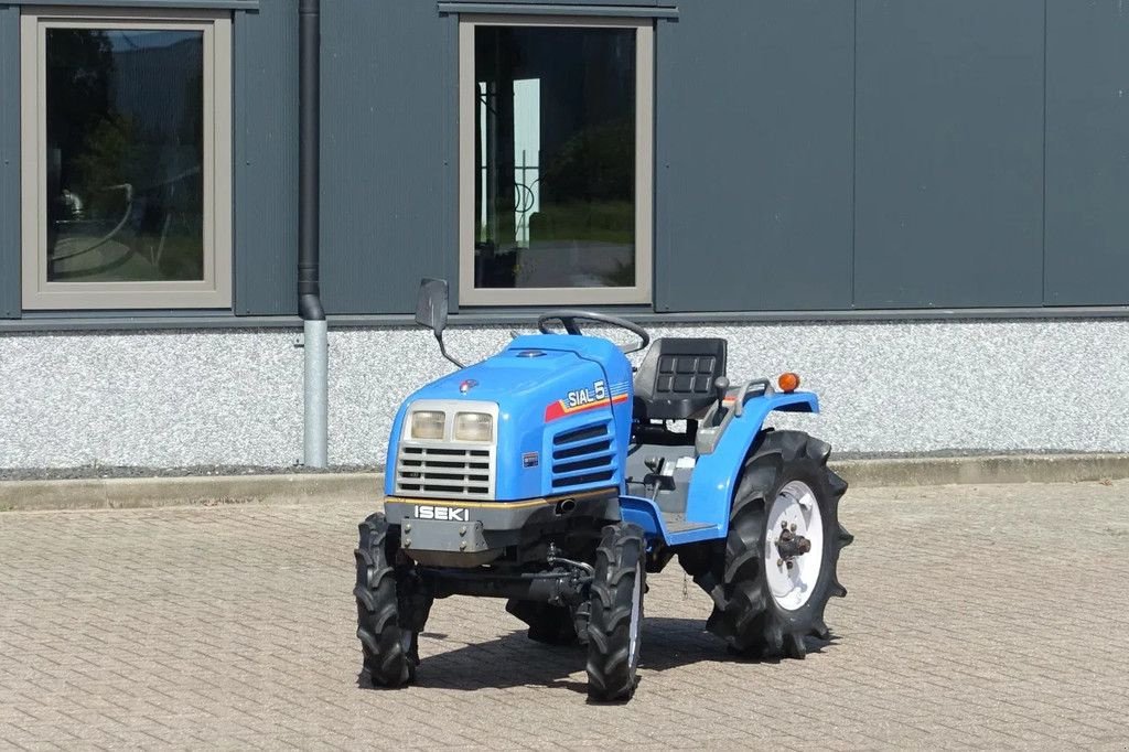 Traktor van het type Iseki Sial 5 4wd / 0517 Draaiuren / Zijschakeling, Gebrauchtmaschine in Swifterband (Foto 1)