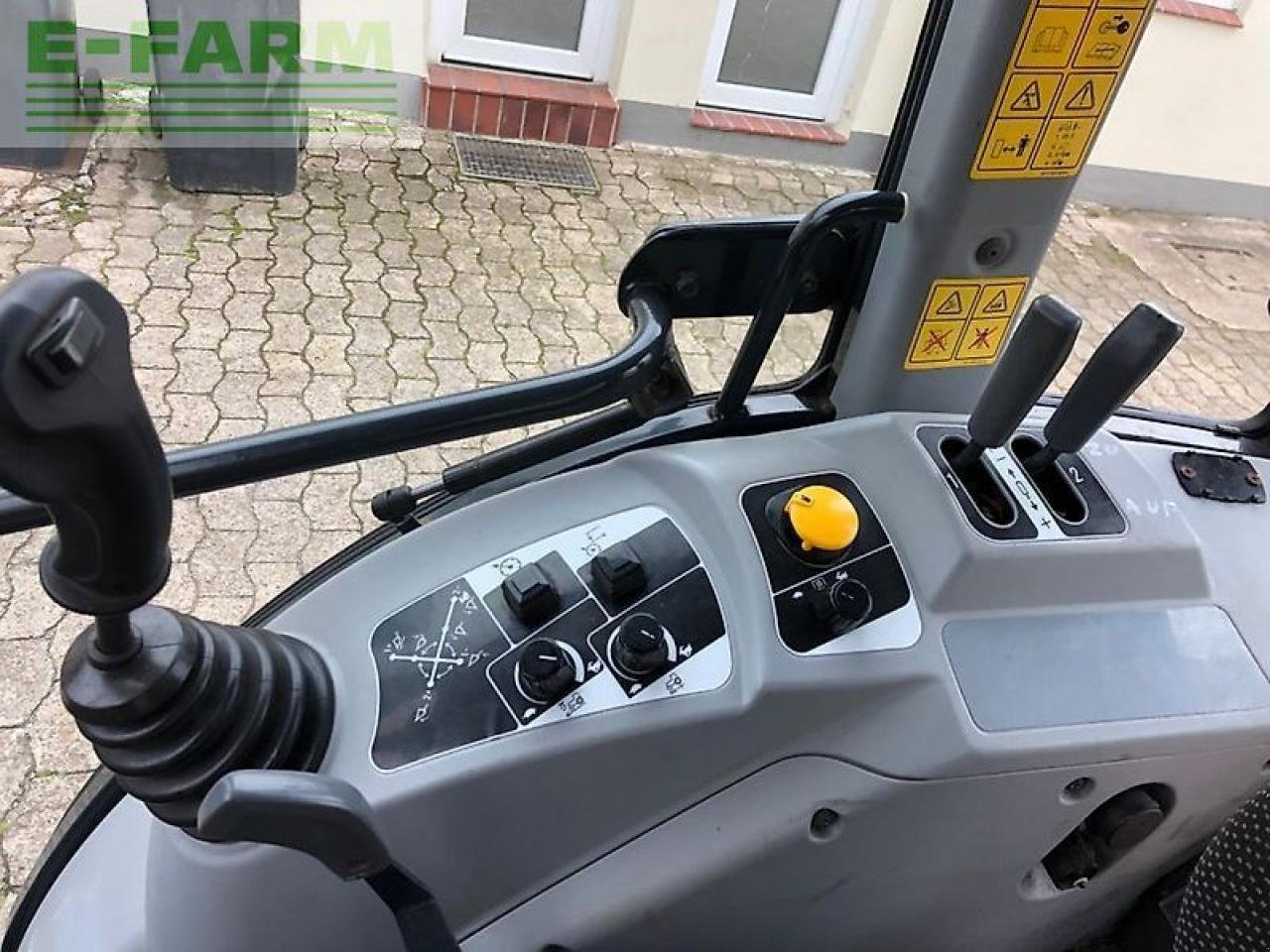 Traktor za tip Iseki tg 6675 ahl kompakt schlepper 49 kw/67 ps * winterdienst, Gebrauchtmaschine u DELMENHORST (Slika 9)