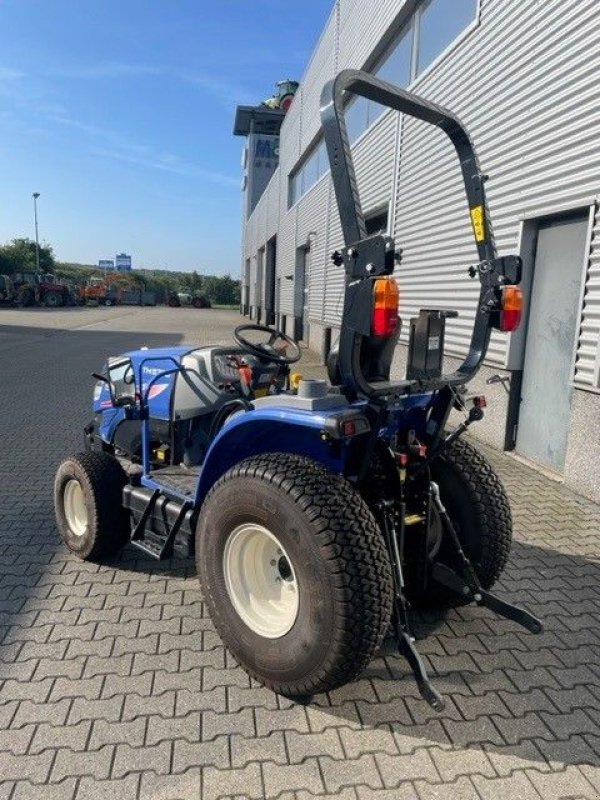 Traktor van het type Iseki TH 5370 HST tractor, Gebrauchtmaschine in Roermond (Foto 3)