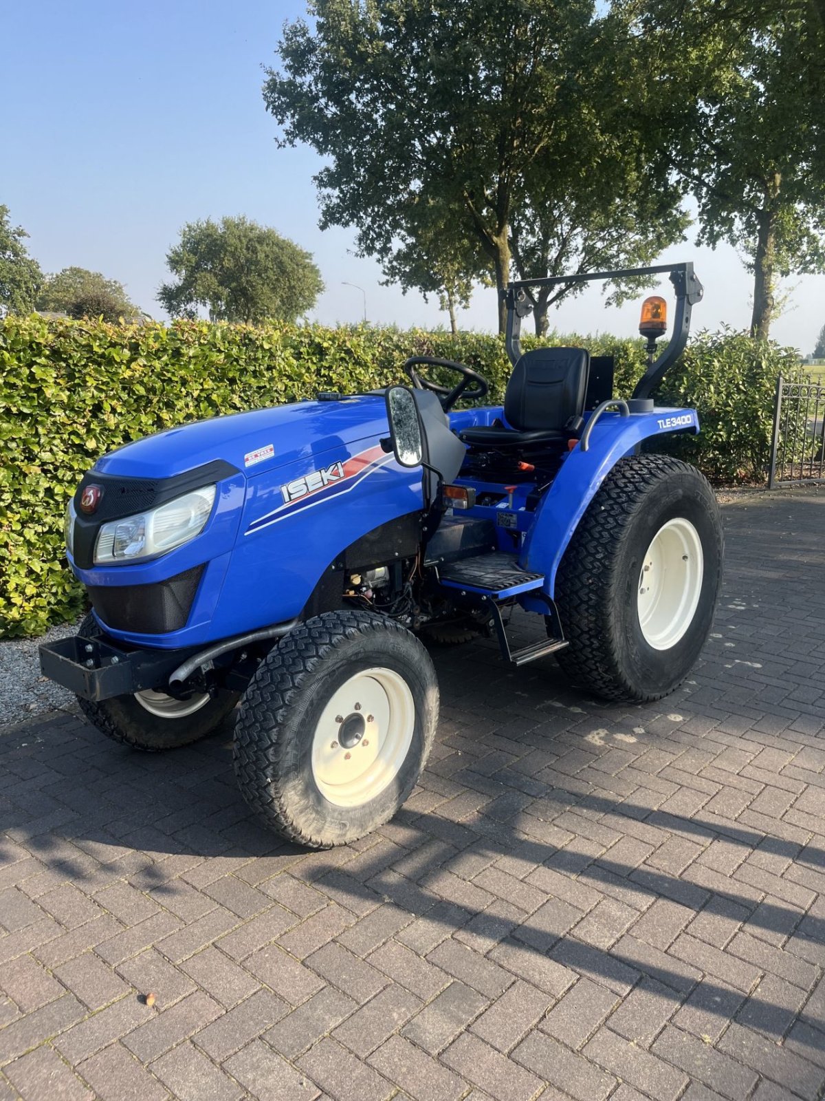 Traktor van het type Iseki Tle3400, Gebrauchtmaschine in Wadenoijen (Foto 1)