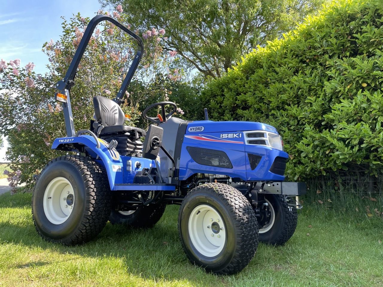 Traktor typu Iseki TM3217 HST compact tractor, Neumaschine v Roermond (Obrázek 3)