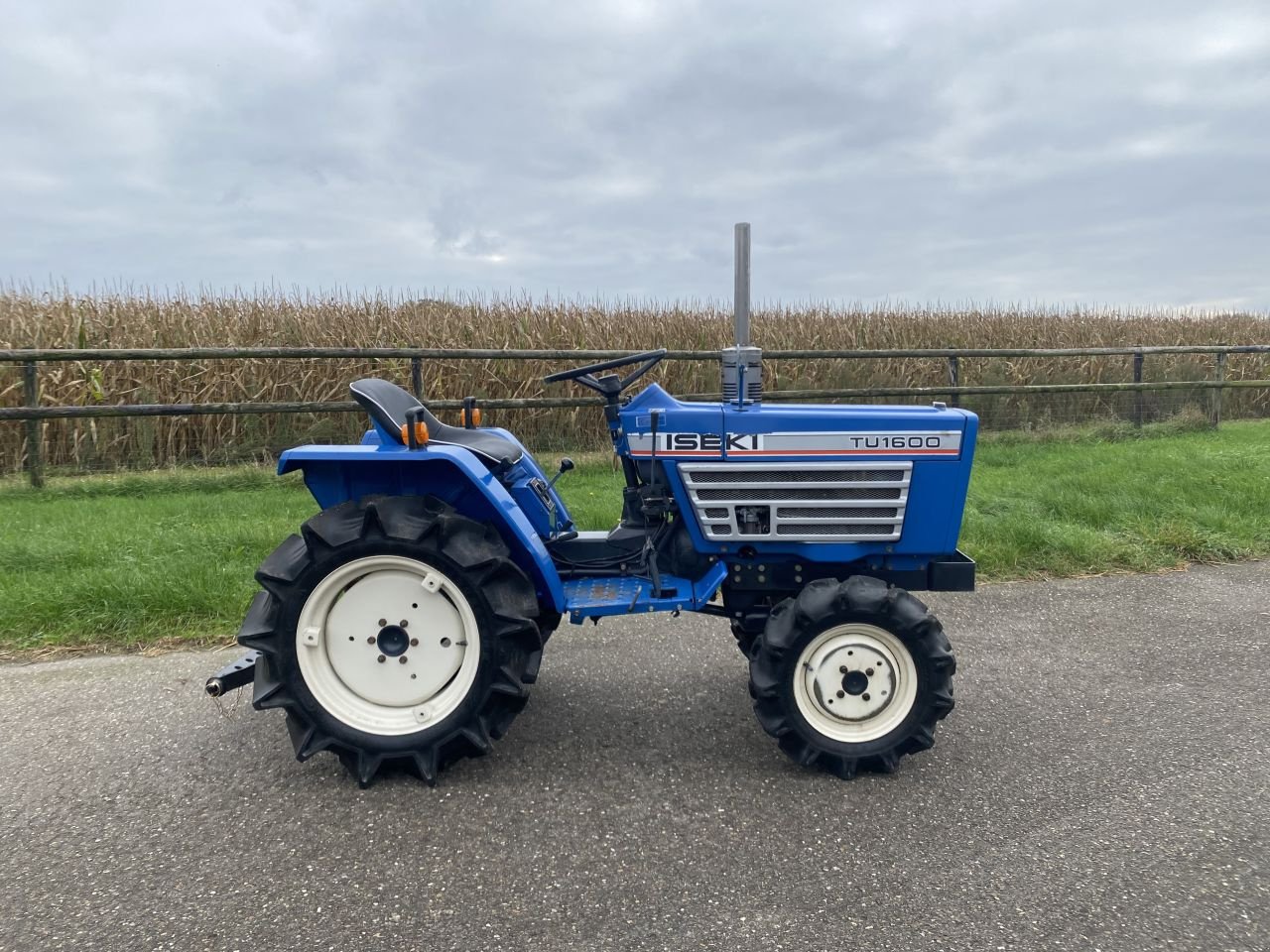 Traktor от тип Iseki TU1600, Gebrauchtmaschine в Baarle Nassau (Снимка 7)