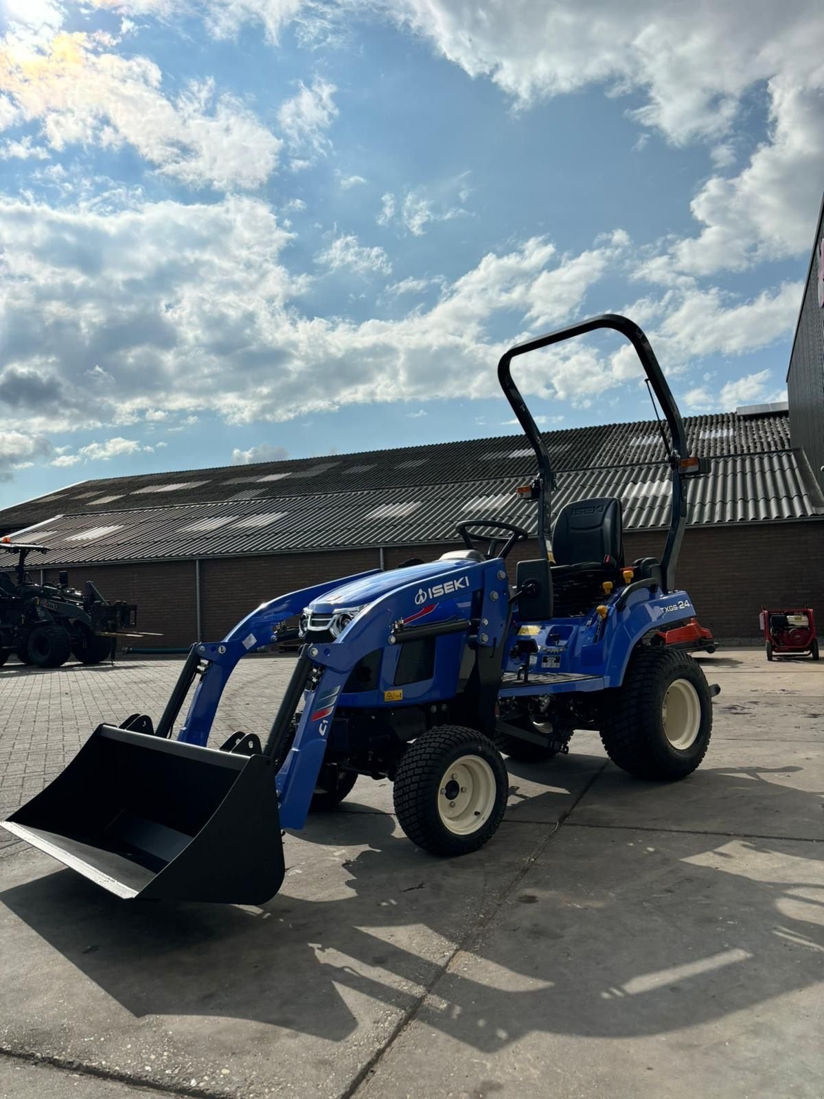 Traktor van het type Iseki Txgs24, Gebrauchtmaschine in Wadenoijen (Foto 3)