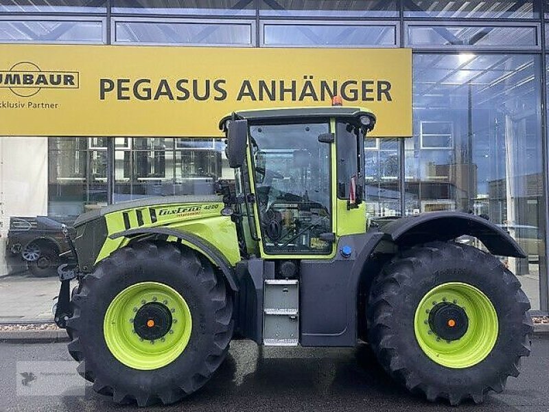 Traktor Türe ait JCB *Fastrac 4220 intercooler*Pegasus-MBTrac Farben, Gebrauchtmaschine içinde Gevelsberg (resim 4)