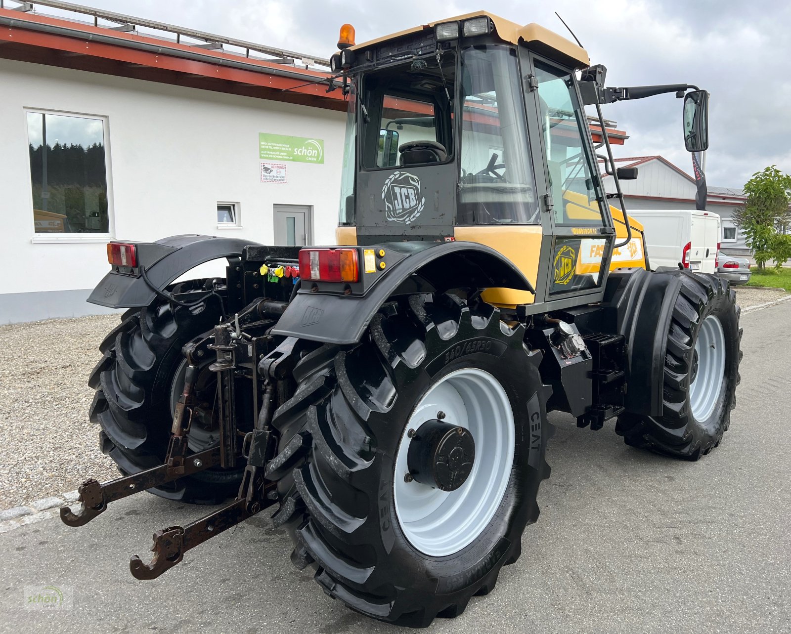 Traktor του τύπου JCB 1135 4WS - mit Vier-Rad-Lenkung und mit FH und FZ, Gebrauchtmaschine σε Burgrieden (Φωτογραφία 8)