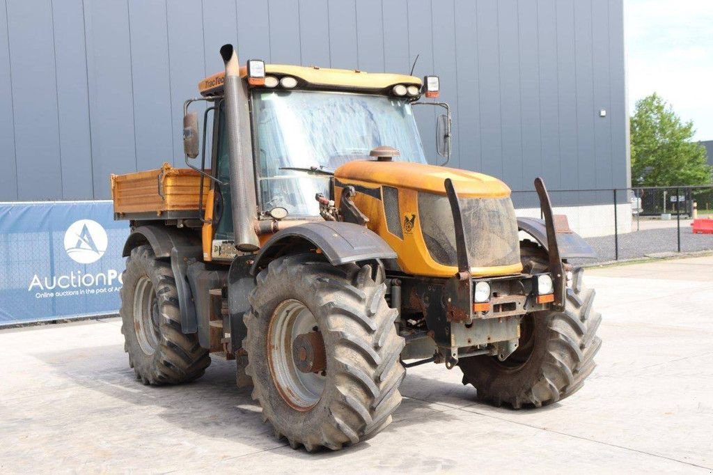 Traktor du type JCB 3200, Gebrauchtmaschine en Antwerpen (Photo 8)