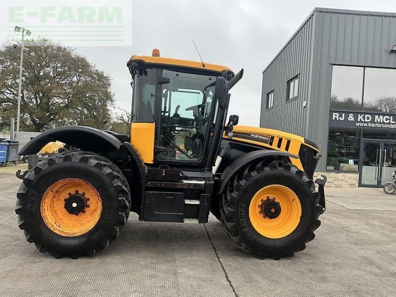 Traktor of the type JCB 4220 fastrac (st21574), Gebrauchtmaschine in SHAFTESBURY