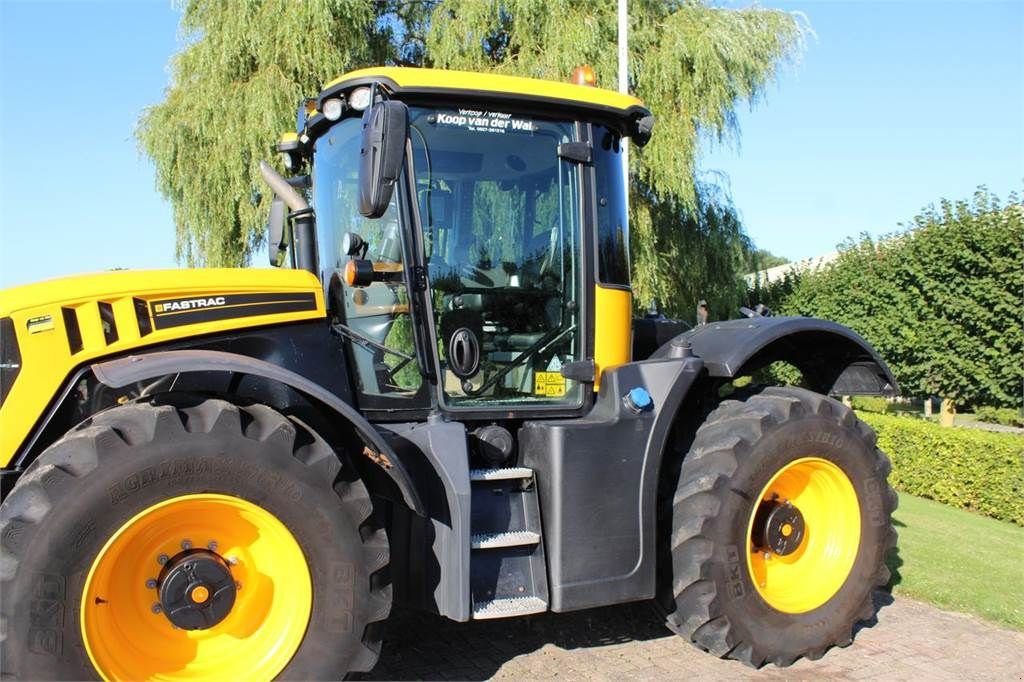 Traktor van het type JCB 4220 Fastrac, Gebrauchtmaschine in Bant (Foto 9)