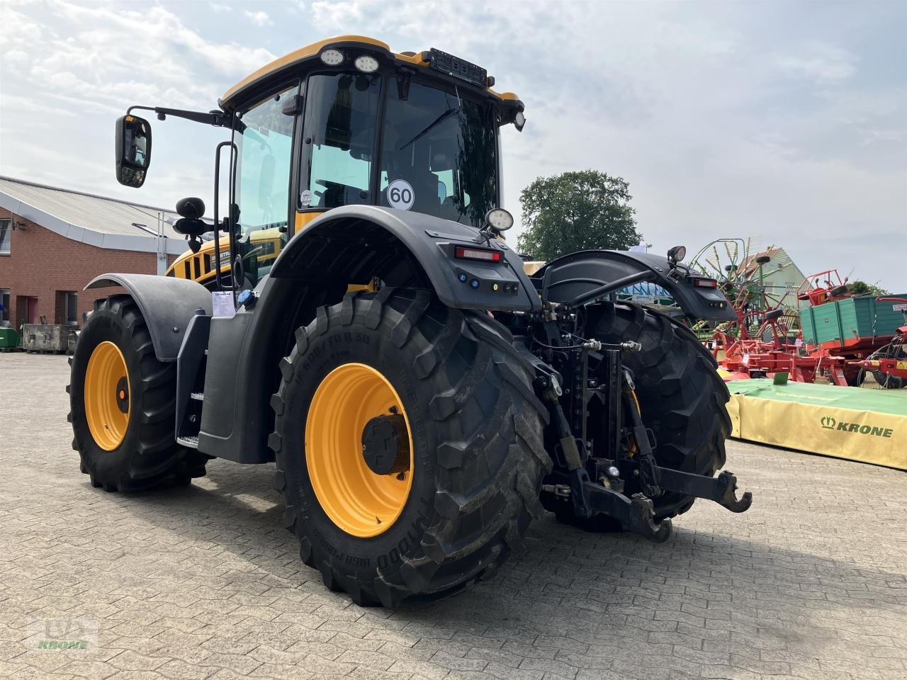 Traktor Türe ait JCB 4220 Fasttrac, Gebrauchtmaschine içinde Spelle (resim 8)