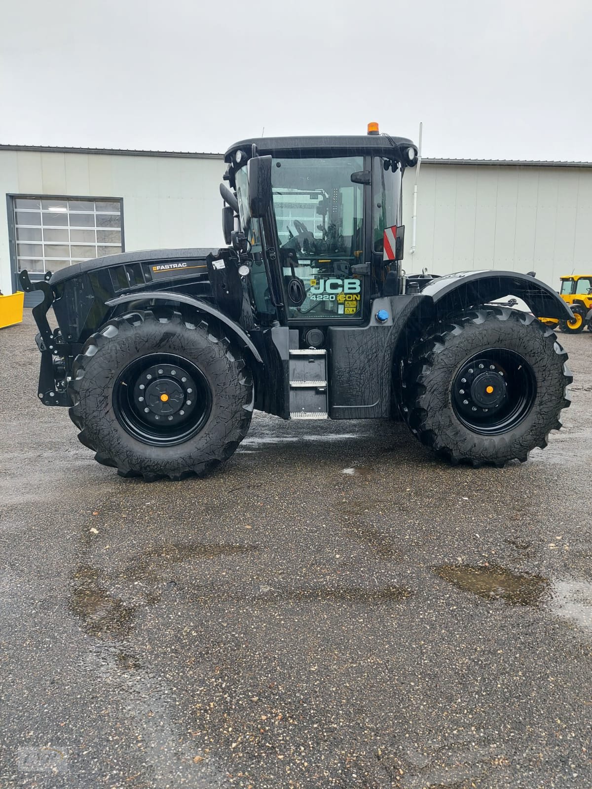 Traktor za tip JCB 4220 I-CON Demo, Gebrauchtmaschine u Pegnitz (Slika 1)