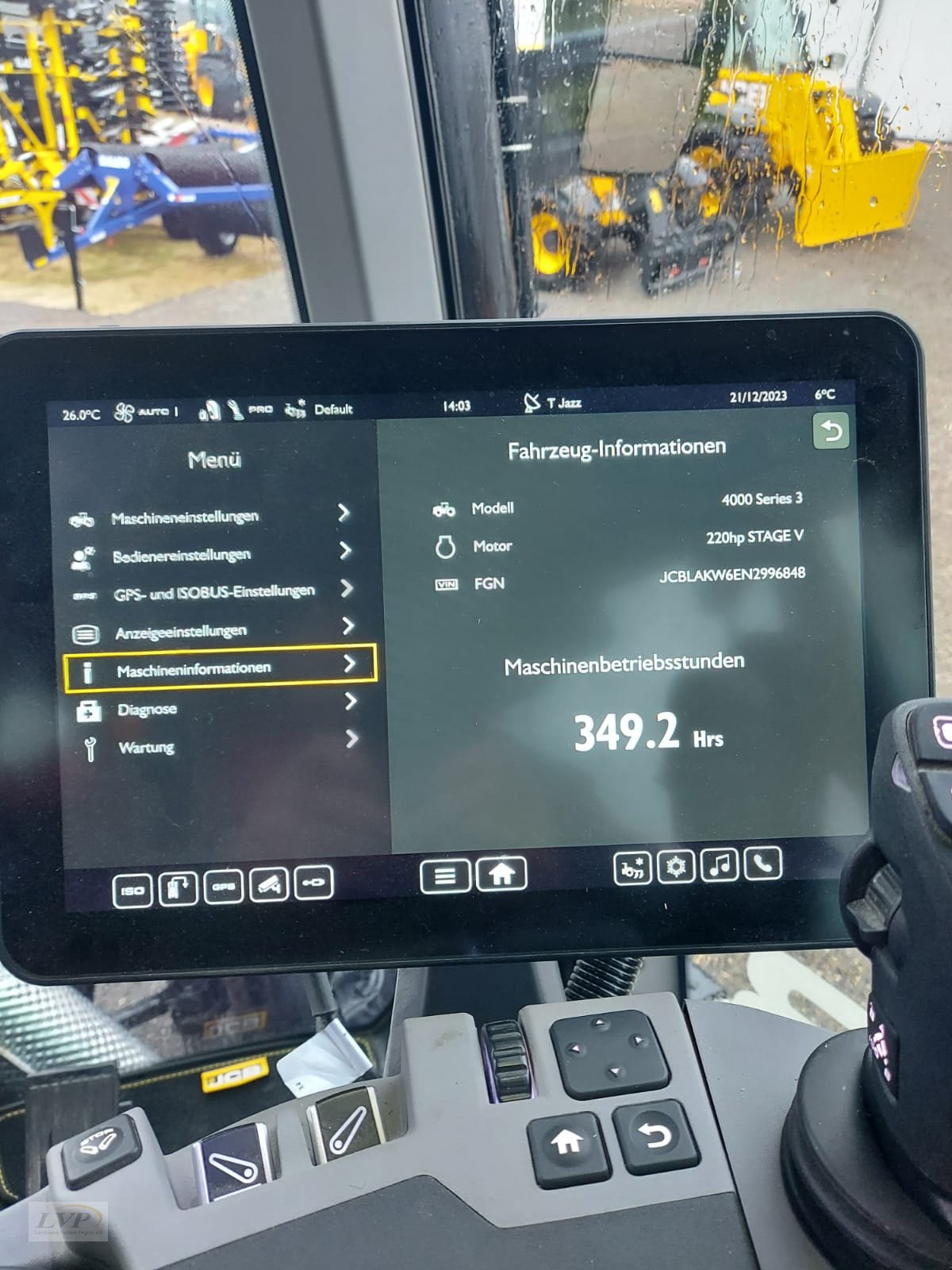 Traktor Türe ait JCB 4220 I-CON Demo, Gebrauchtmaschine içinde Pegnitz (resim 14)