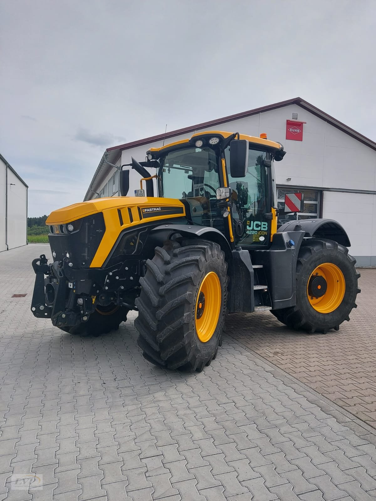 Traktor a típus JCB 4220 I-CON Demomaschine, Gebrauchtmaschine ekkor: Pegnitz (Kép 2)