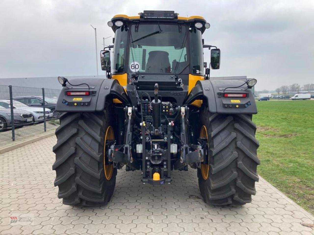 Traktor of the type JCB 4220 ICON GARANTIEVERLÄNGERUNG, Gebrauchtmaschine in Oyten (Picture 5)