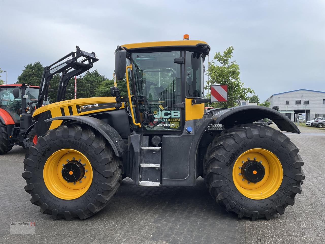 Traktor des Typs JCB 4220 ICON, Neumaschine in Tönisvorst (Bild 4)