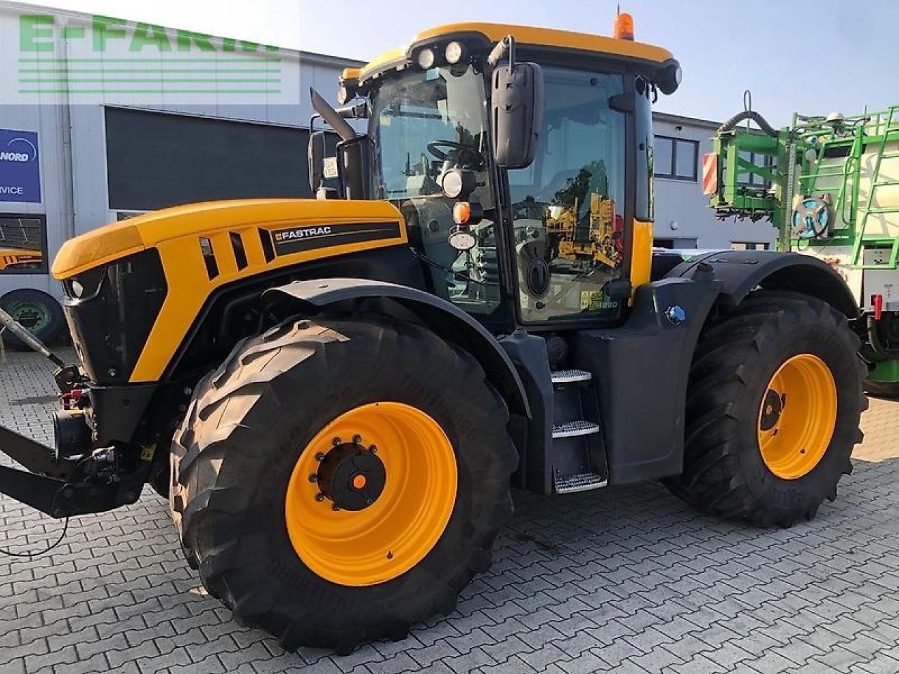 Traktor типа JCB 4220, Gebrauchtmaschine в Wippingen (Фотография 1)