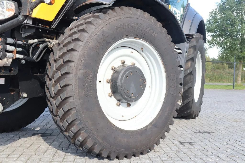 Traktor a típus JCB 8250 FASTRAC 70 KM/H AIRCO, Gebrauchtmaschine ekkor: Marknesse (Kép 11)