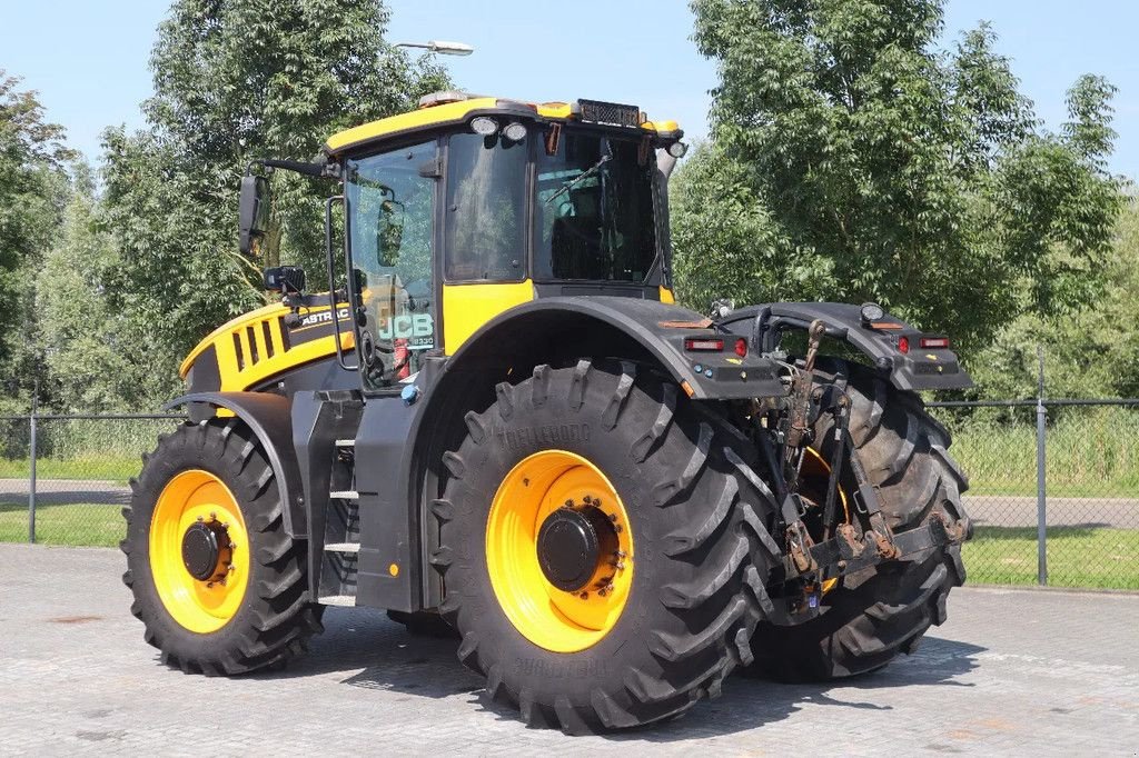 Traktor типа JCB 8330 FASTRAC NORDIC EDITION FULL OPTION, Gebrauchtmaschine в Marknesse (Фотография 3)