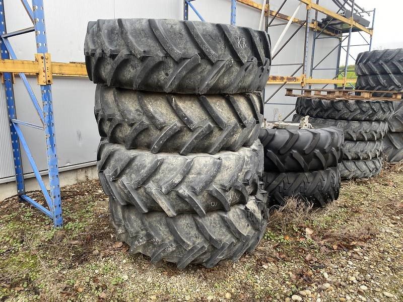 Traktor des Typs JCB Ersatzteile ETs für JCB Traktoren, Gebrauchtmaschine in Schutterzell (Bild 7)