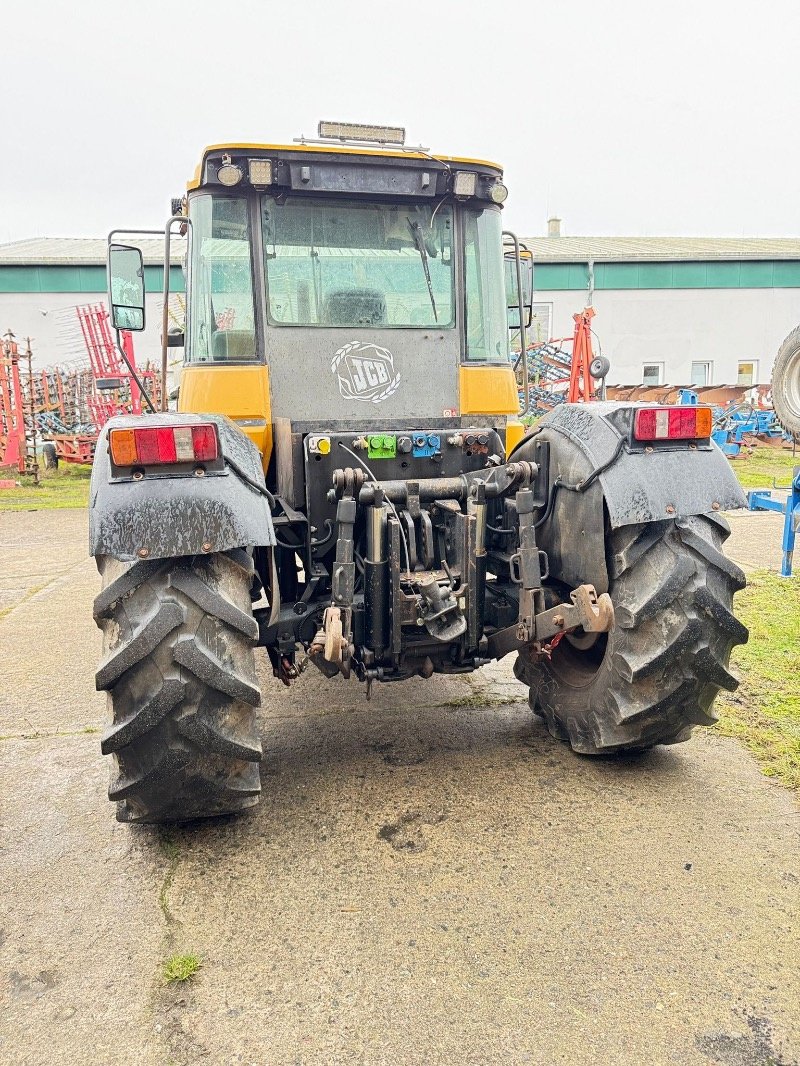 Traktor des Typs JCB Fastrac 155-65 Turbo, Gebrauchtmaschine in Liebenwalde (Bild 13)