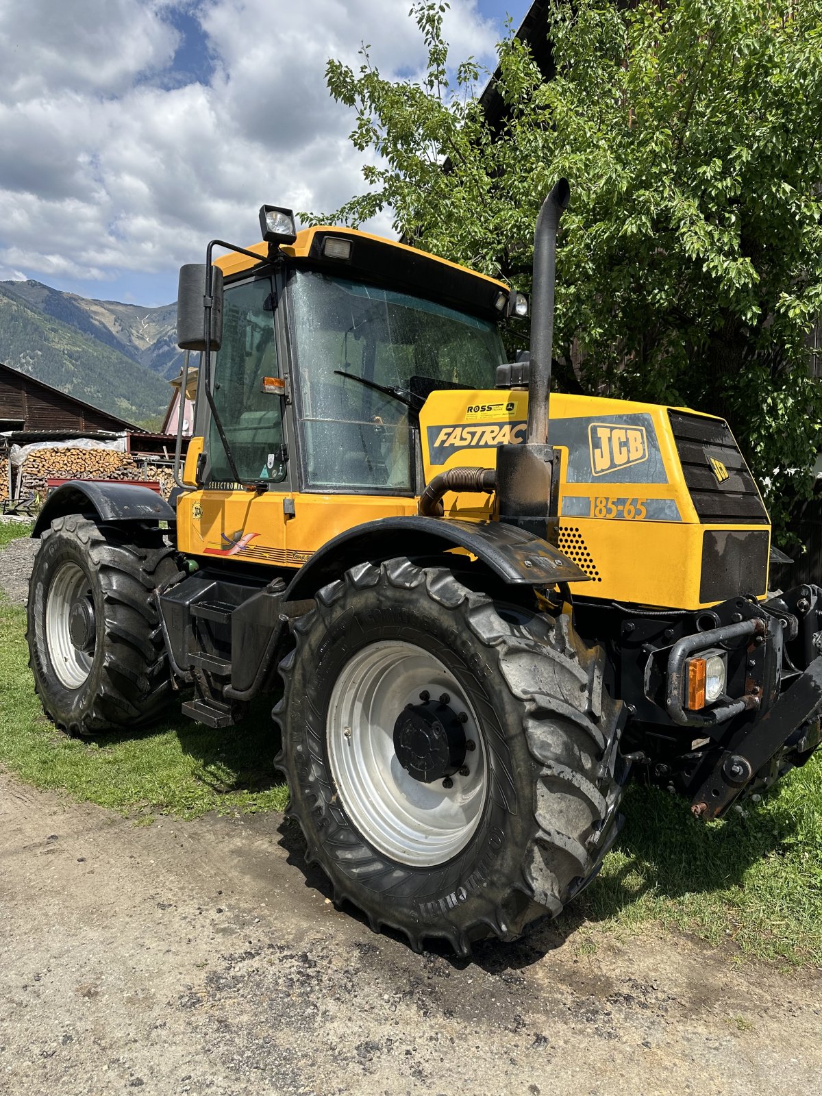 Traktor typu JCB Fastrac 185-65, Gebrauchtmaschine w Kammern (Zdjęcie 1)