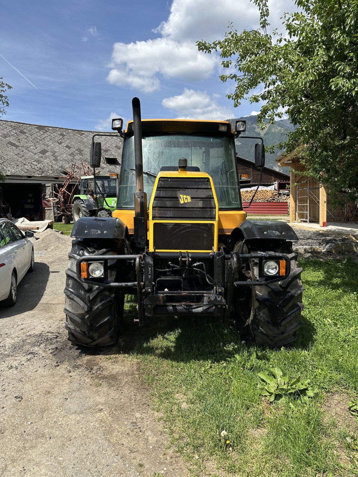 Traktor tipa JCB Fastrac 185-65, Gebrauchtmaschine u Kammern (Slika 3)