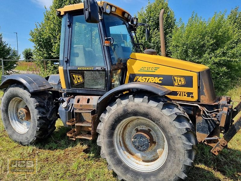 Traktor του τύπου JCB Fastrac 2115 2WS, Gebrauchtmaschine σε Frechen (Φωτογραφία 3)