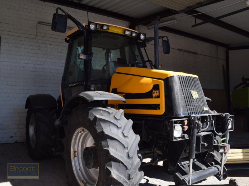 Traktor van het type JCB Fastrac 2125, Gebrauchtmaschine in Oyten (Foto 1)