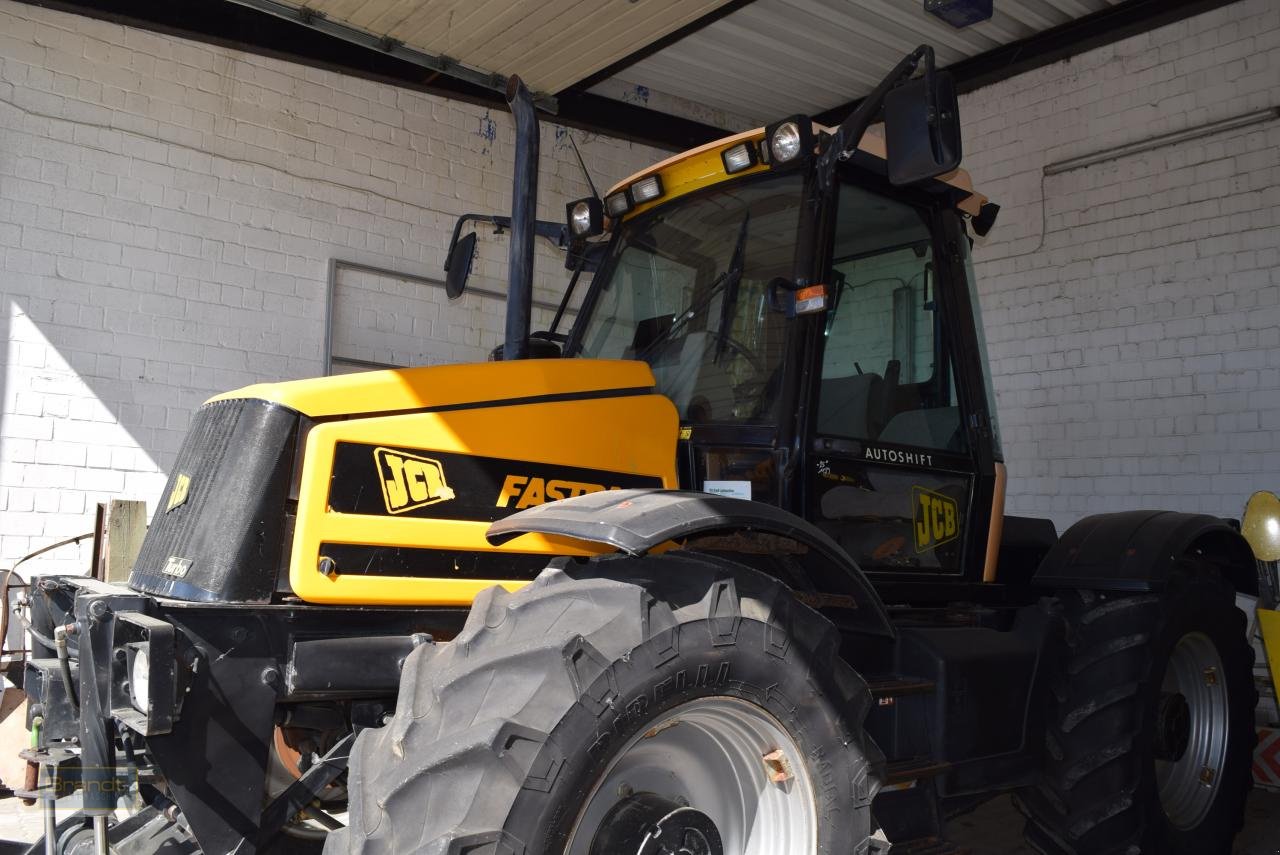 Traktor des Typs JCB Fastrac 2125, Gebrauchtmaschine in Oyten (Bild 2)