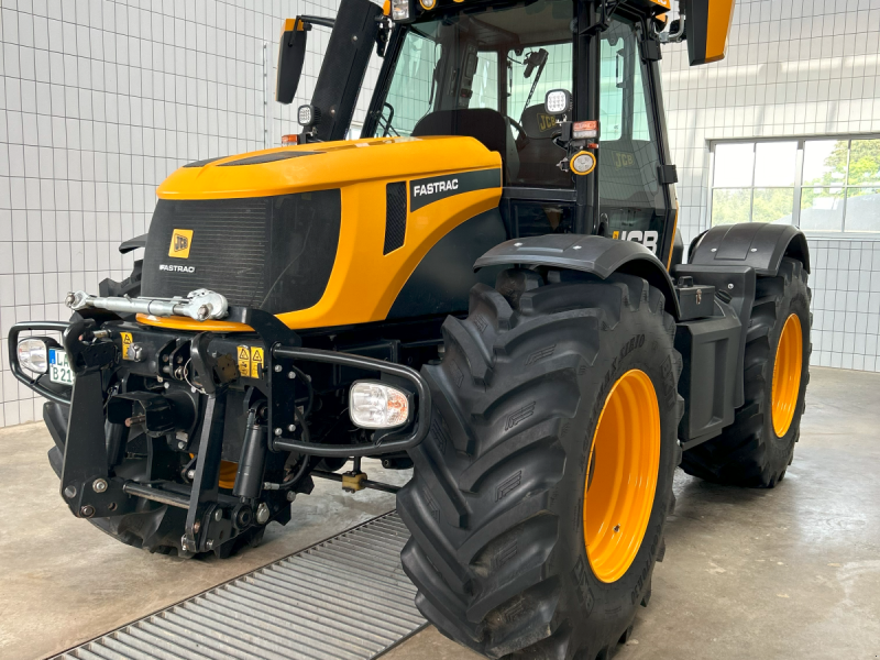 Traktor tip JCB Fastrac 2155 4WS Plus, Gebrauchtmaschine in Kröning