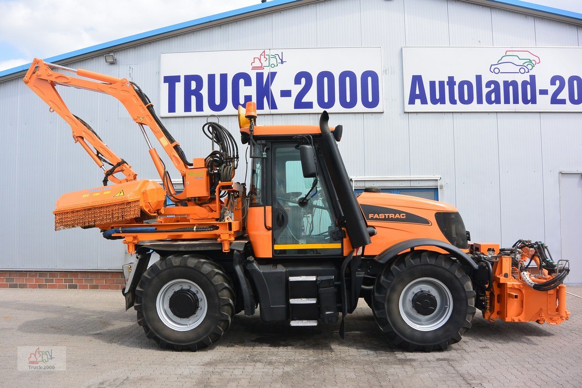 Traktor of the type JCB Fastrac 3170, Gebrauchtmaschine in Sottrum (Picture 7)