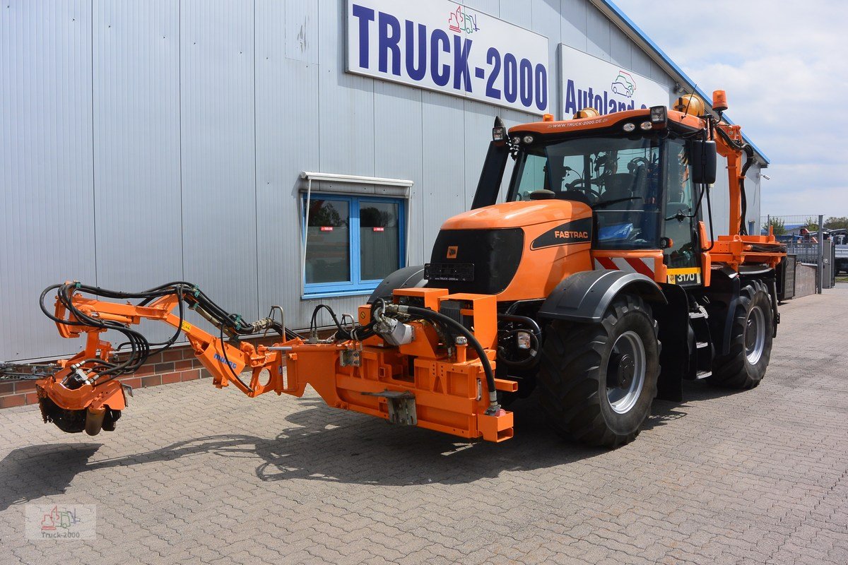 Traktor van het type JCB Fastrac 3170, Gebrauchtmaschine in Sottrum (Foto 9)