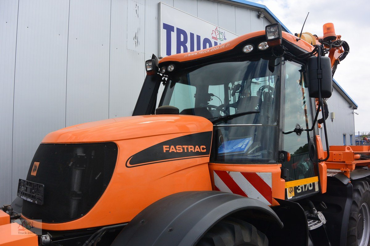 Traktor van het type JCB Fastrac 3170, Gebrauchtmaschine in Sottrum (Foto 14)