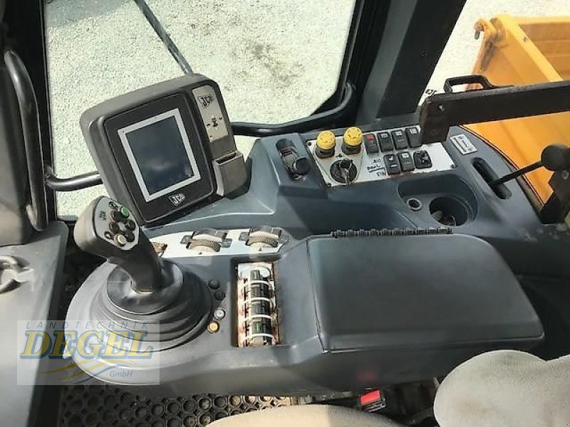 Traktor Türe ait JCB Fastrac 3200, Gebrauchtmaschine içinde Feilitzsch (resim 5)