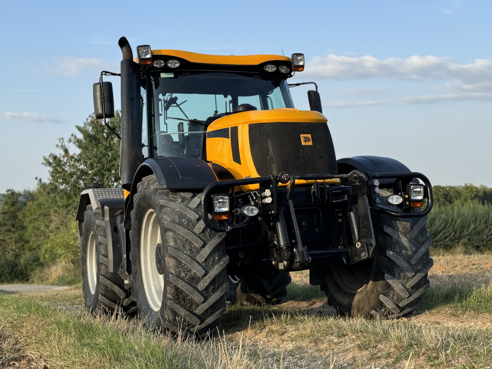 Traktor του τύπου JCB Fastrac 3200, Gebrauchtmaschine σε Kastl (Φωτογραφία 1)