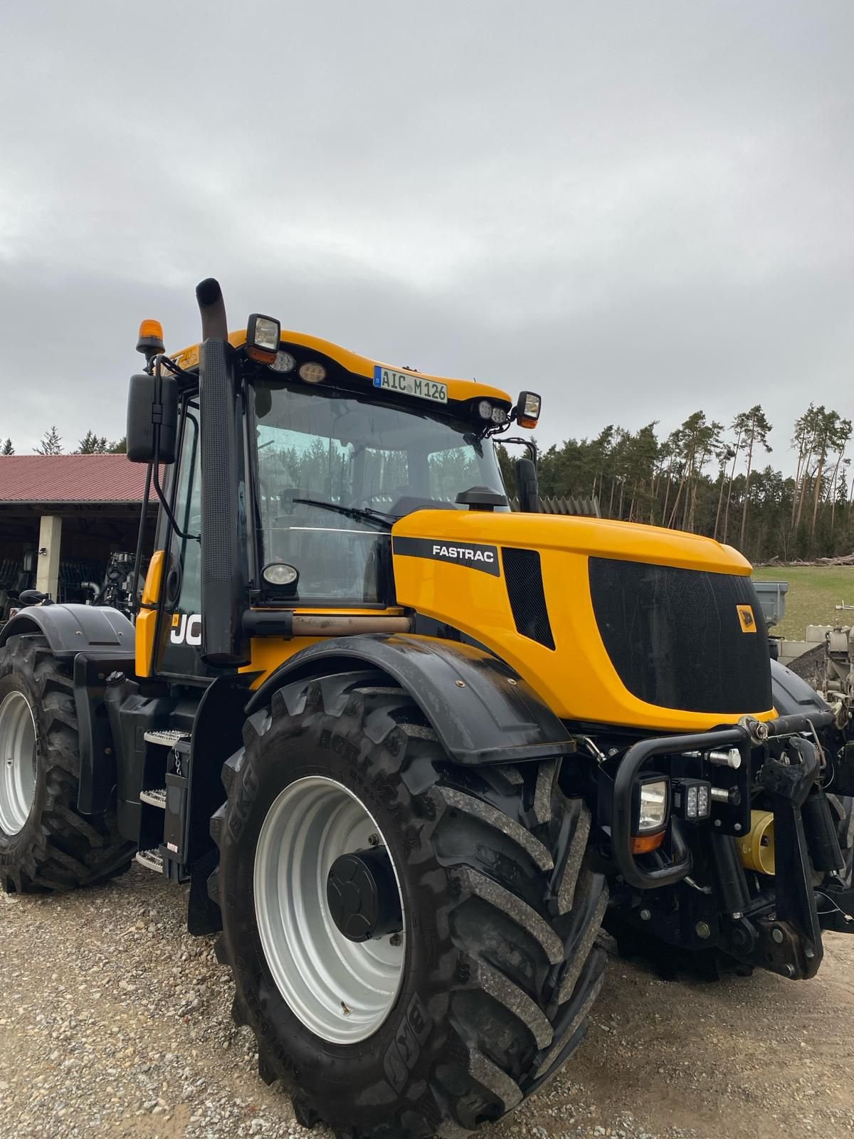 Traktor του τύπου JCB Fastrac 3230-80 Plus, Gebrauchtmaschine σε Hollenbach (Φωτογραφία 3)