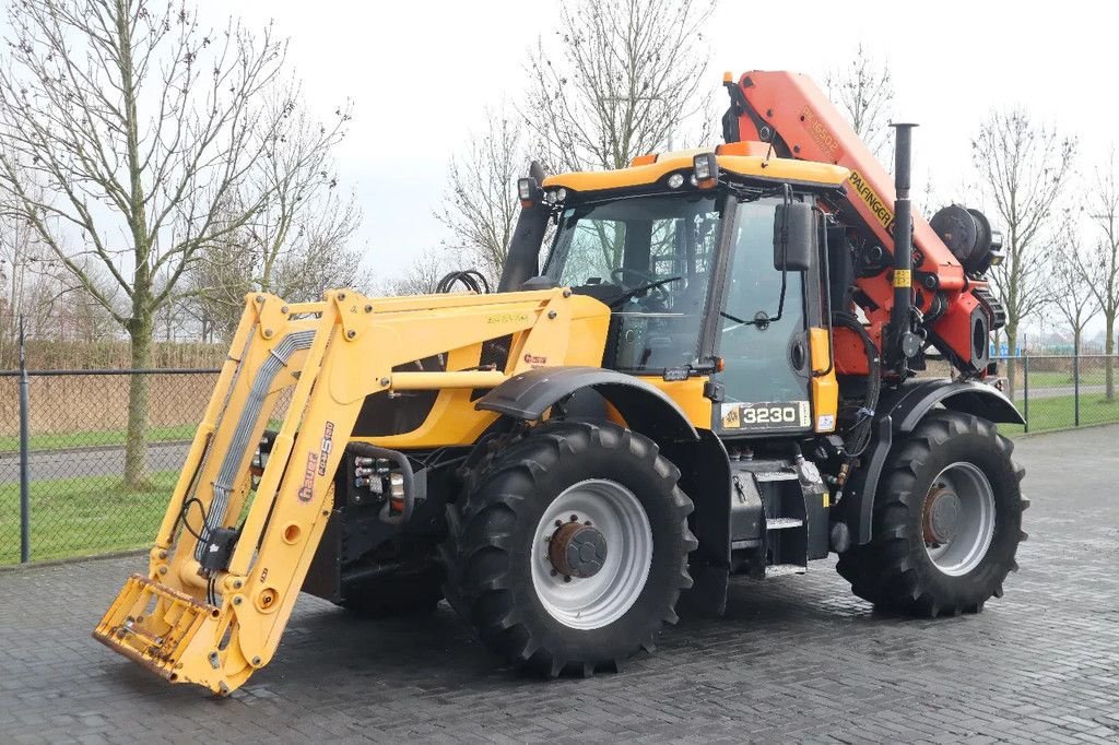 Traktor des Typs JCB FASTRAC 3230 PALFINGER PK16502 FRONT LOADER, Gebrauchtmaschine in Marknesse (Bild 3)