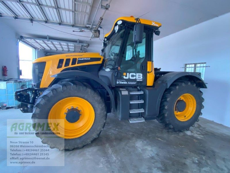 Traktor типа JCB Fastrac 3230, Gebrauchtmaschine в Weißenschirmbach (Фотография 1)