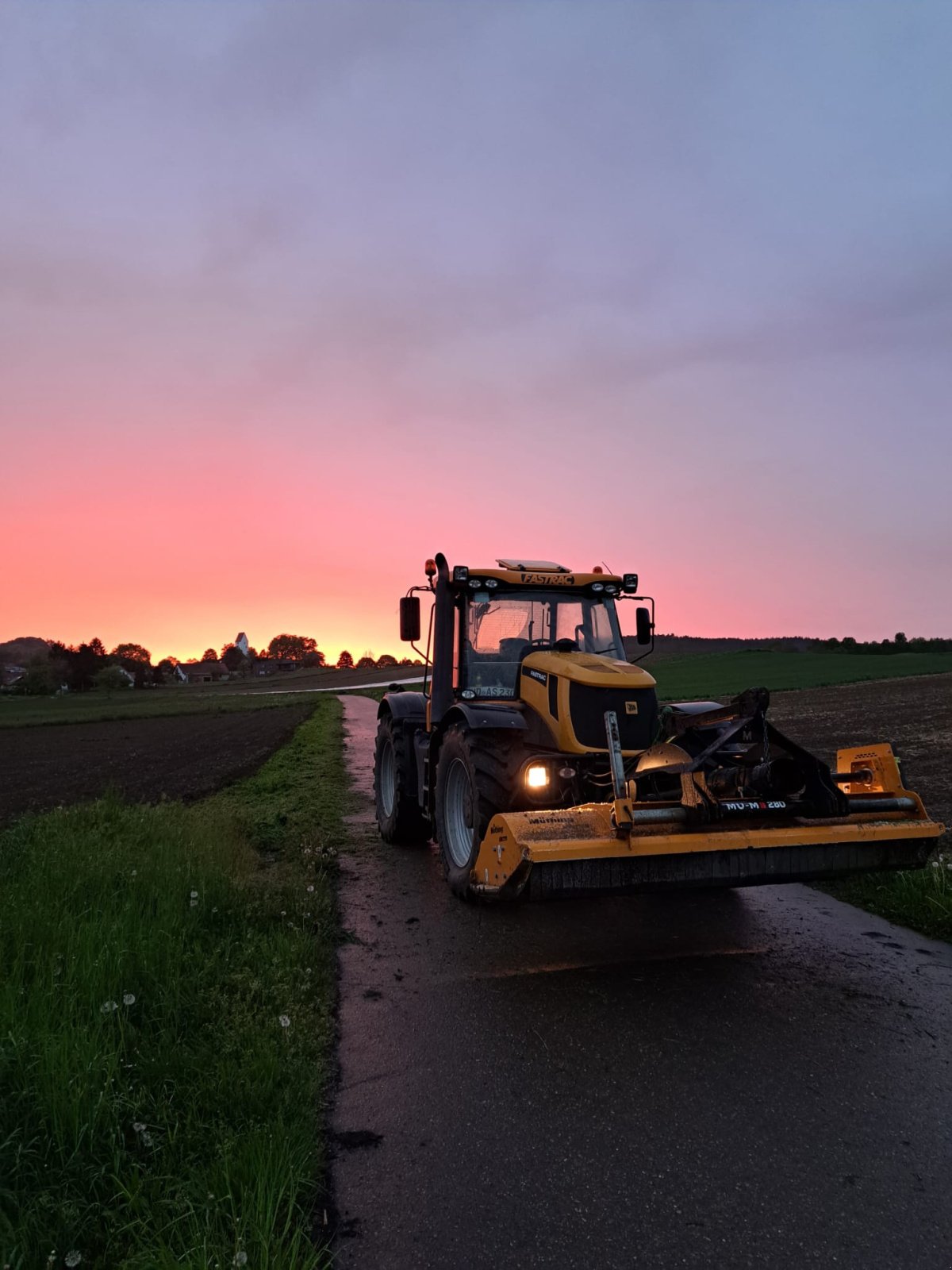 Traktor typu JCB Fastrac 3230, Gebrauchtmaschine v Burgheim (Obrázok 2)