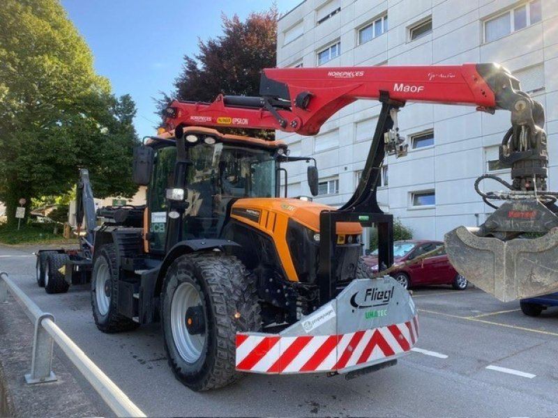 Traktor des Typs JCB FASTRAC 4190, Gebrauchtmaschine in Domdidier (Bild 2)