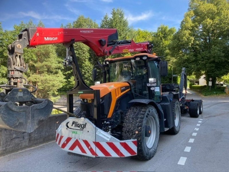 Traktor от тип JCB FASTRAC 4190, Gebrauchtmaschine в Domdidier (Снимка 1)