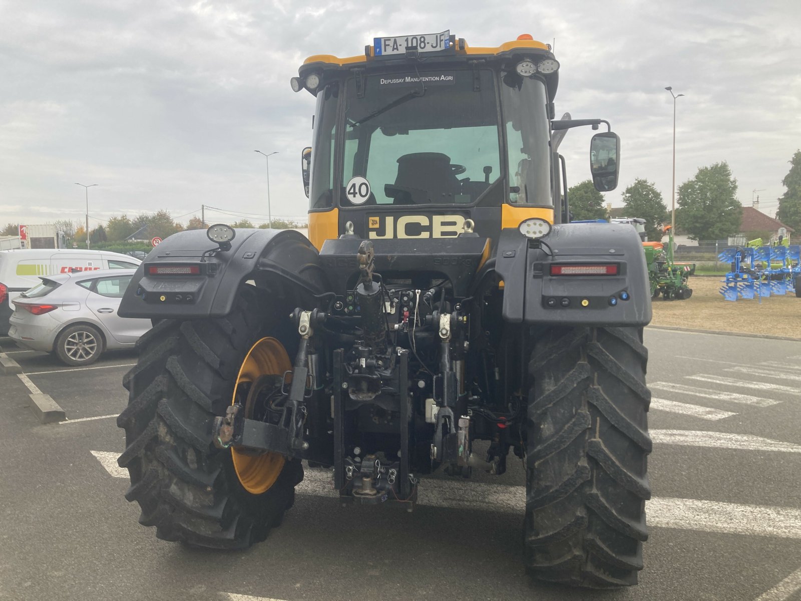 Traktor типа JCB FASTRAC 4190, Gebrauchtmaschine в ST CLEMENT DE LA PLACE (Фотография 5)