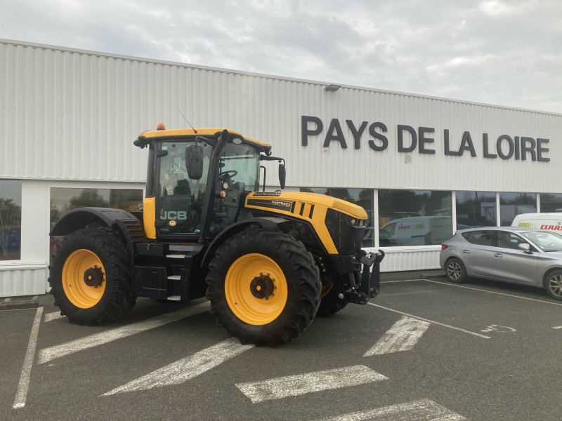 Traktor van het type JCB FASTRAC 4190, Gebrauchtmaschine in ST CLEMENT DE LA PLACE (Foto 1)