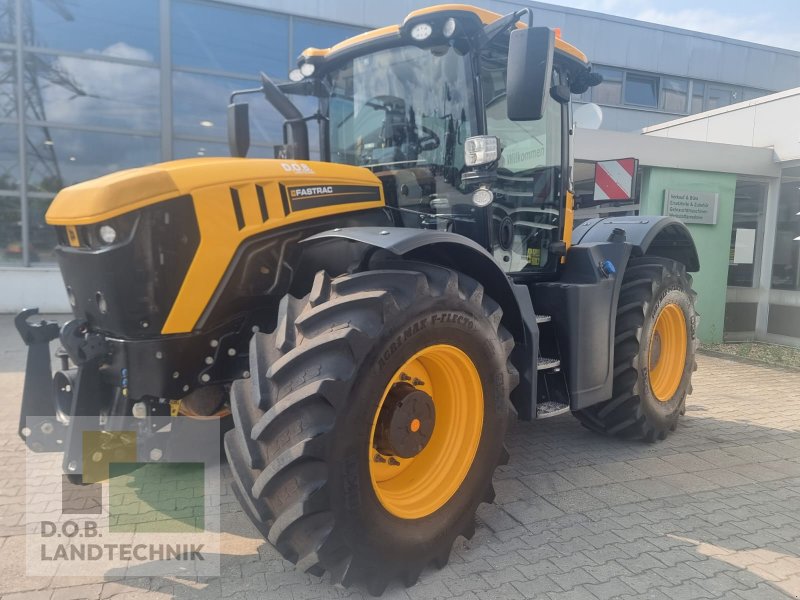 Traktor of the type JCB Fastrac 4220 70 KMH, Gebrauchtmaschine in Regensburg (Picture 1)