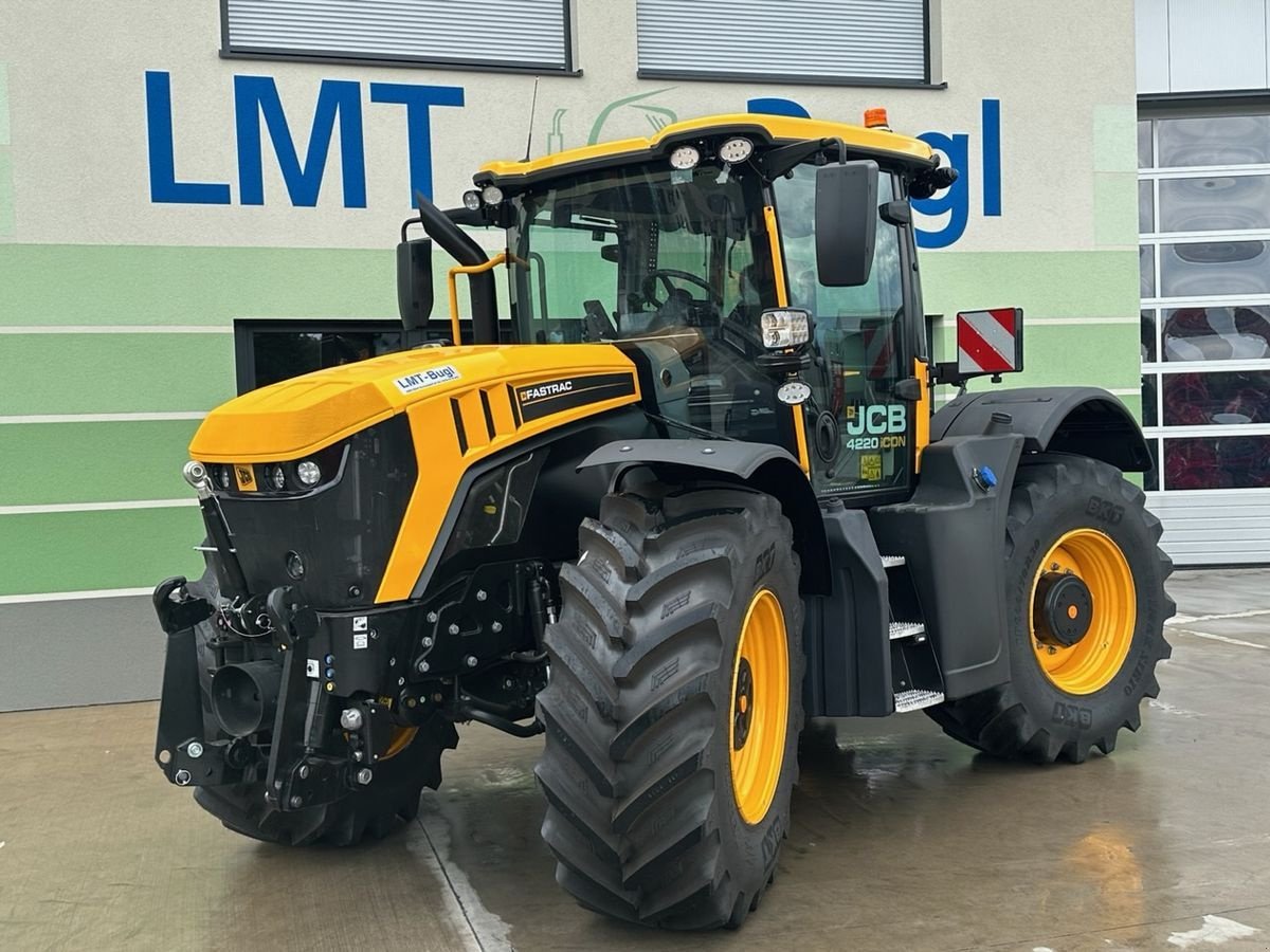 Traktor du type JCB Fastrac 4220 iCON Miettraktor, Gebrauchtmaschine en Hürm (Photo 11)