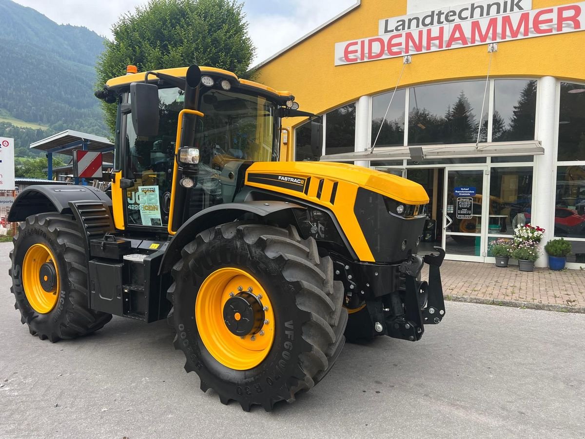 Traktor typu JCB Fastrac 4220 iCON, Vorführmaschine w Burgkirchen (Zdjęcie 11)