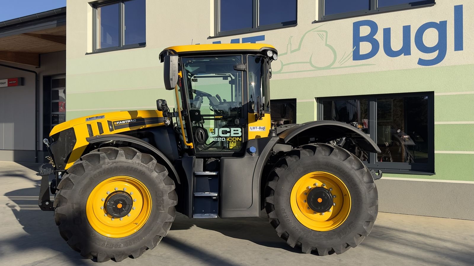 Traktor от тип JCB Fastrac 4220 iCON, Gebrauchtmaschine в Hürm (Снимка 8)