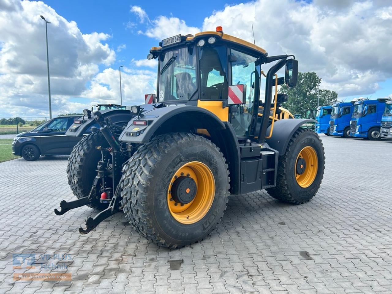 Traktor typu JCB FASTRAC 4220 ICON, Gebrauchtmaschine w Osterburg (Zdjęcie 4)